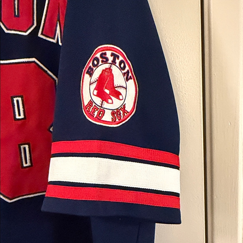 Majestic Johnny Damon "Red Sox" Script Baseball Jersey Red Sox - Picture 3 of 5